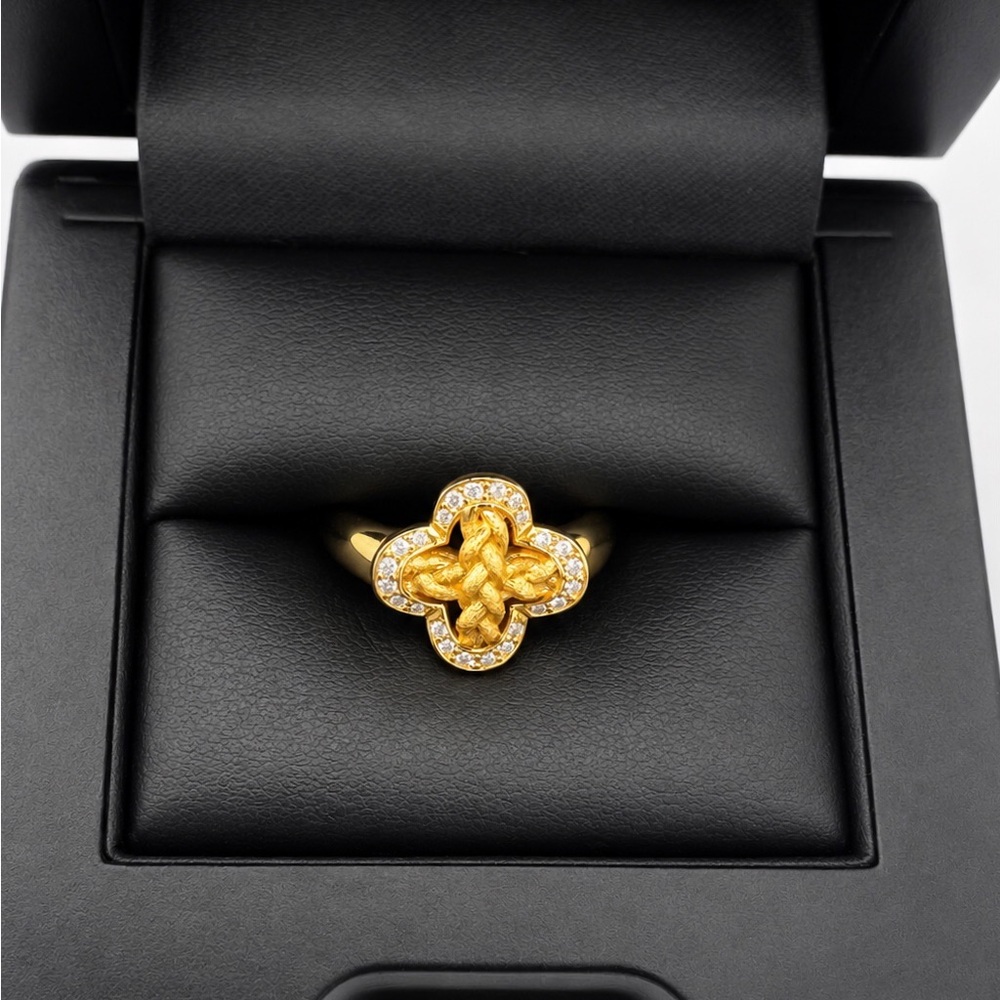 Gold Over 925 Sterling silver Clover Knot Ring with Pavé CZ Stones Size 6